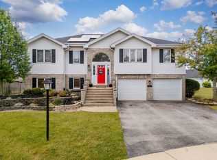 5147 Fairground Ct, Monee, IL 60449