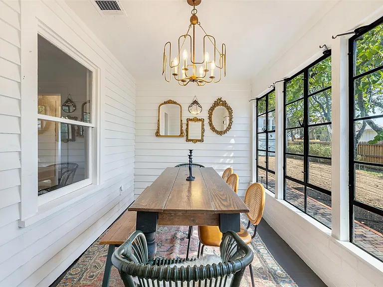 206 N Rusk St — Photo 18