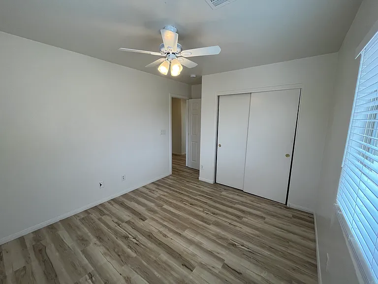 5613 Clotidle Soupert Ct — Photo 18