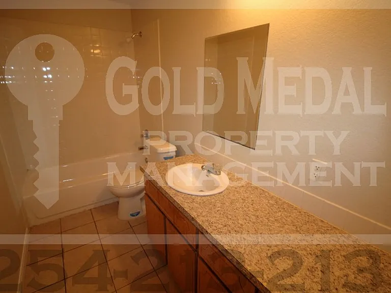 601 N Gilmer St — Photo 7