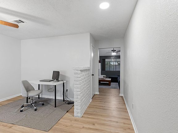 4th image of 9618 Rannock Way