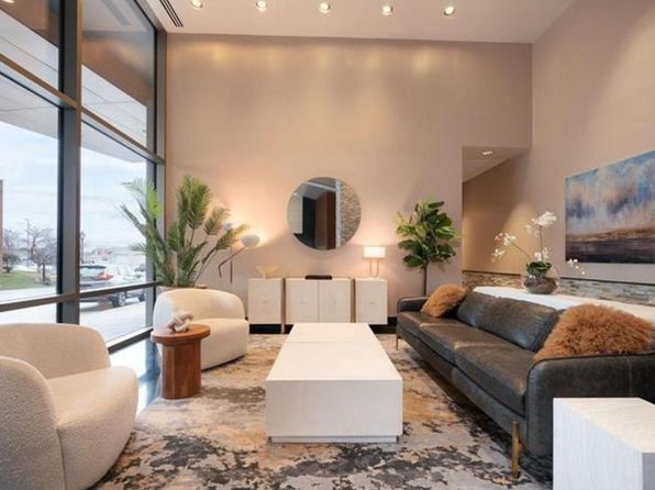 105 Christina Landing Dr APT 1105