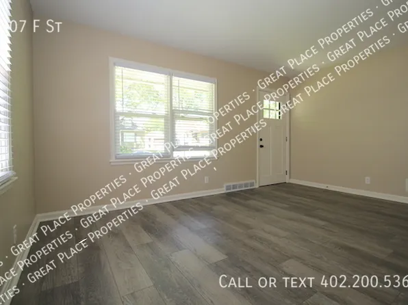 4307 F St, Lincoln, NE 68510