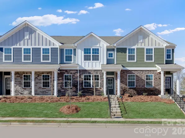 253 4th St, York, SC 29745