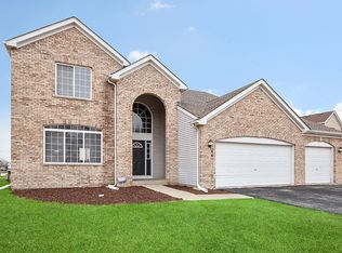 46 Sundance Ct, Matteson, IL 60443