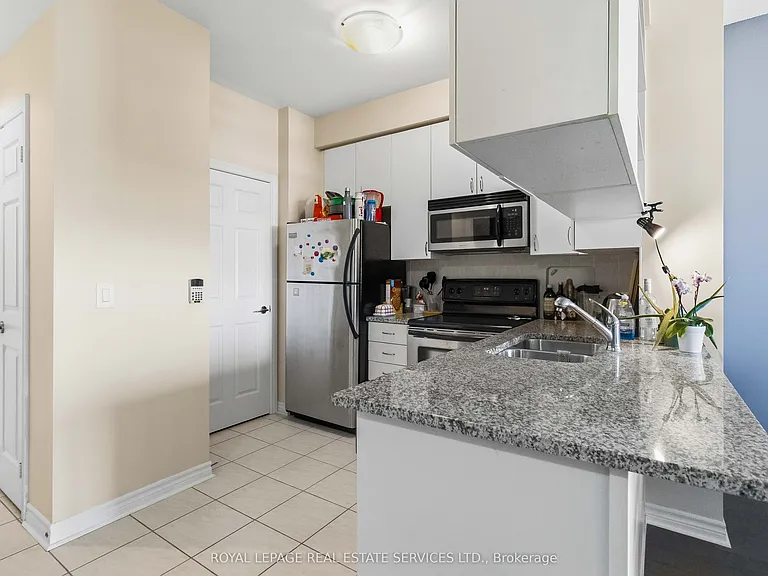 2391 Central Park Dr #1110 — Photo 8