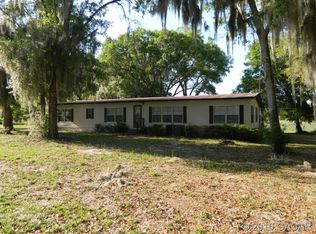 123 Point Louisa Rd, Hawthorne, FL 32640