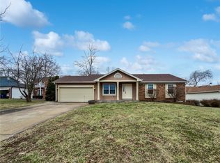 5729 Walnut Creek Blvd, Saint Charles, MO