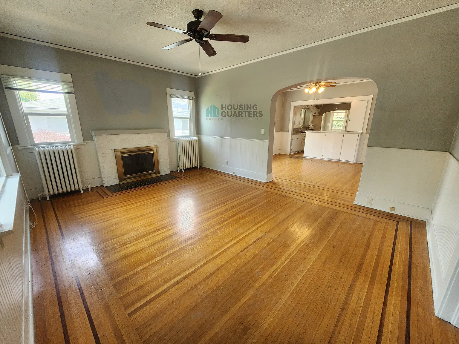 3 bed, 1262 sqft, $1,995 — Photo 2