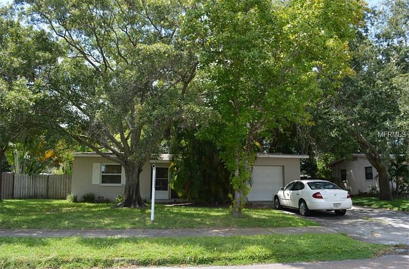 1st image of 1952 74th St N
