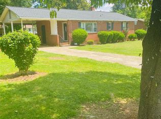 419 Briarwood Dr, Charlotte, NC 28215