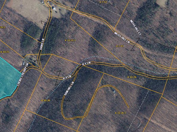 634 Choke Cherry Ln, Great Cacapon, WV 25422