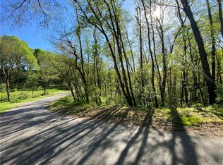 411 Elbow Run Rd, Ford City, PA 16226