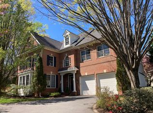 5433 Alta Vista Rd, Bethesda, MD 20814