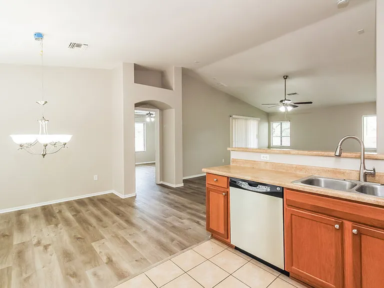 7046 S Copper Bloom Ave — Photo 6