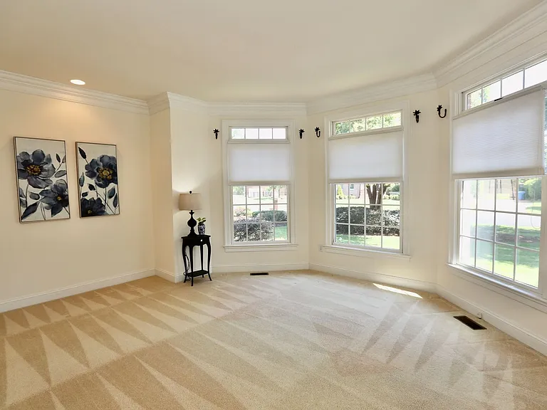 1709 Timber Ridge Ct — Photo 31