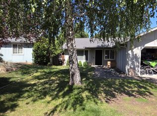 123 Eagle View Dr, Eagle Pt, OR 97524