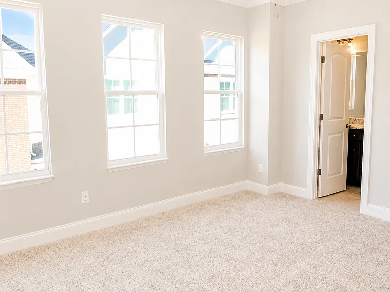 904 Laurel Gate Dr — Photo 12