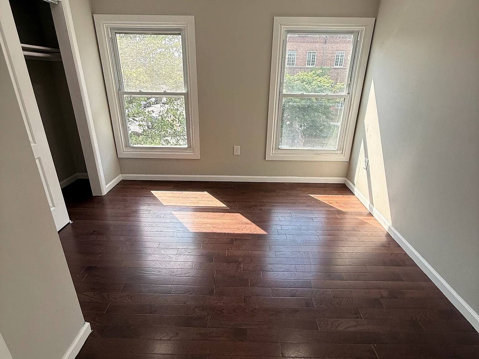 4 bed, 1300 sqft, $3,800 — Photo 4