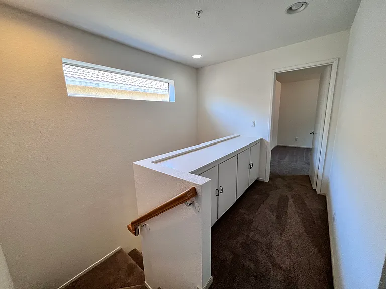 1059 La Sierra Ter — Photo 9