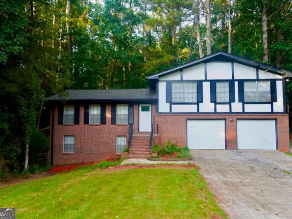 5122 Martindale Ln, Stone Mountain, GA 30088