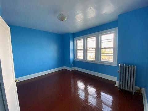 1st image of 104-18 117th St