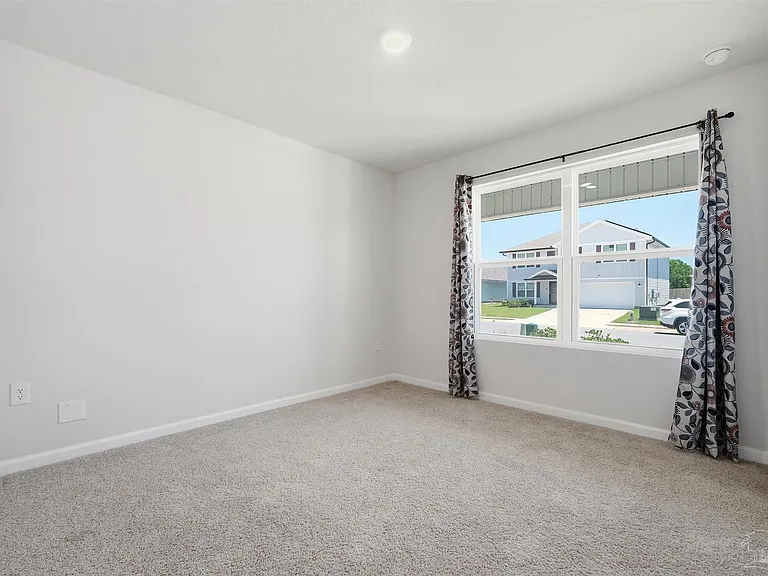 5367 Peach Dr — Photo 8