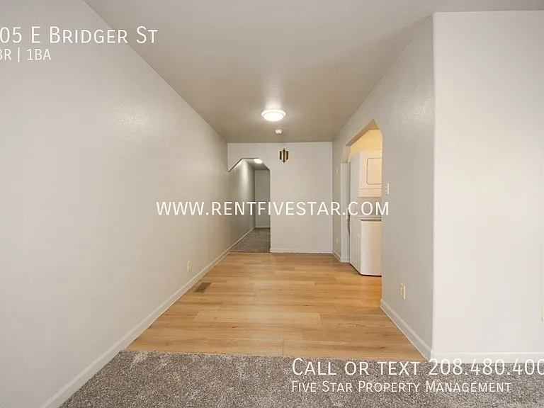 905 E Bridger St — Photo 4