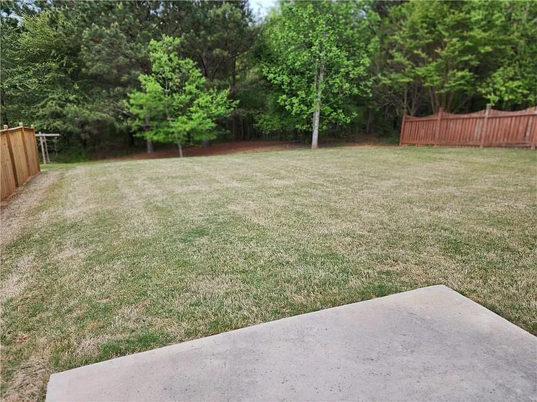 194 Yorkshire Ln — Photo 20