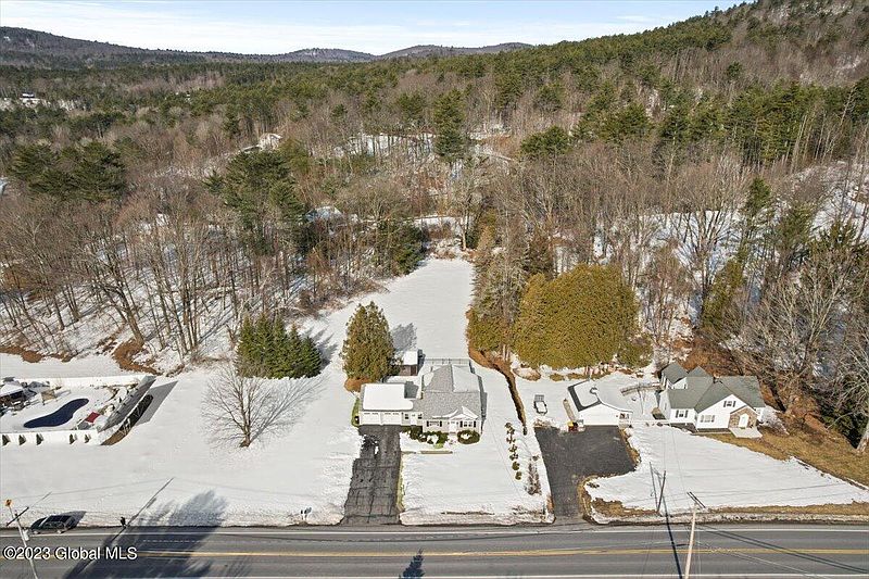 2nd image of 1079 W West Mountain Road Road