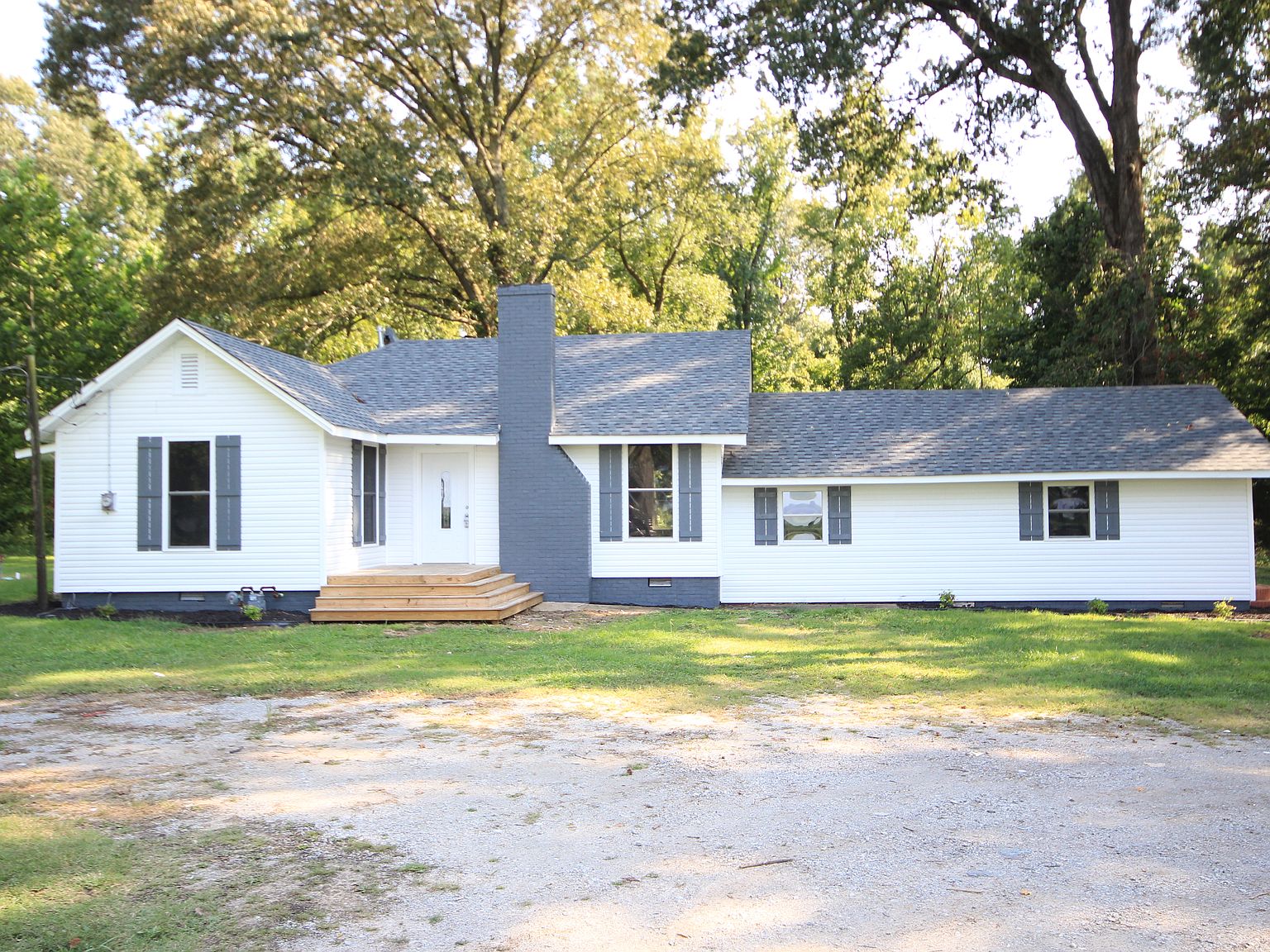 1194 Lower Brownsville Rd, Jackson, TN 38301 Zillow