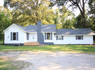 1194 Lower Brownsville Rd, Jackson, TN 38301