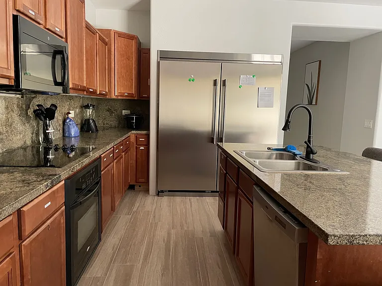 3305 E Windsor Dr — Photo 24