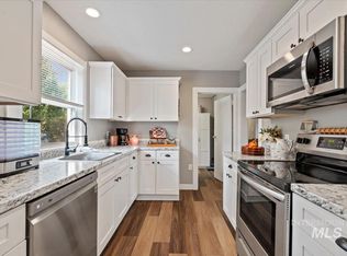 317 C Ave, Wilder, ID 83676