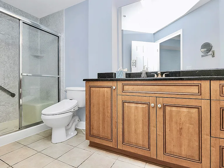 300 W 5th St #315 — Photo 25