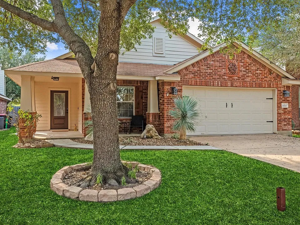 20127 Mammoth Falls Dr