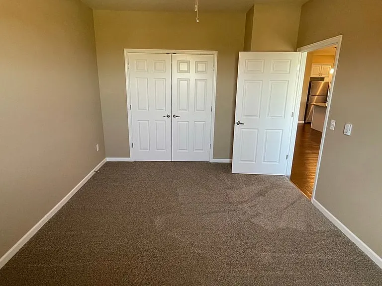 Grasslands Apartments — Photo 48
