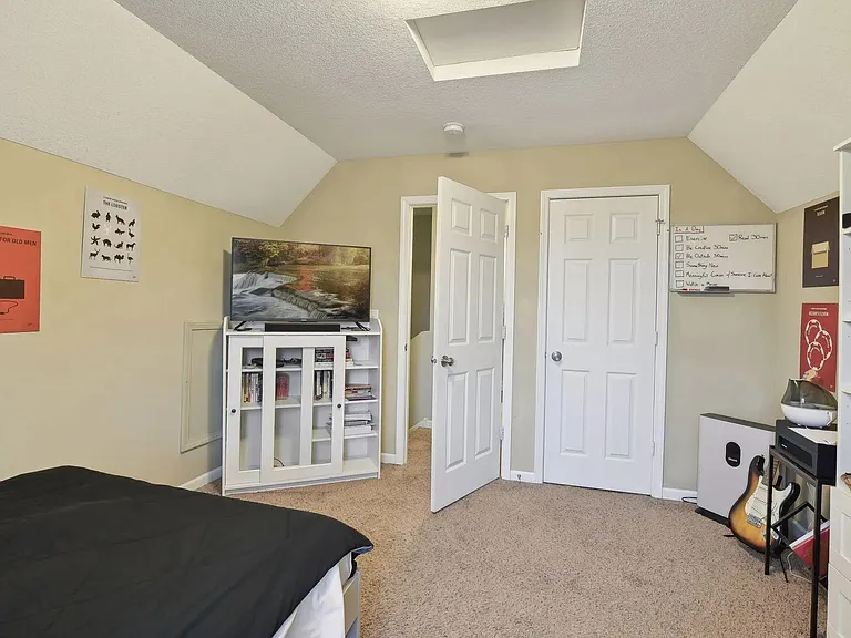 3317 Bryant Ave S #2 — Photo 11