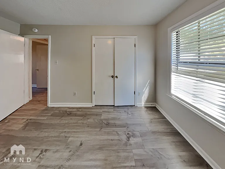 151 Wilson St — Photo 18