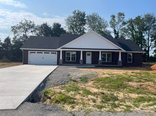142 Rembrandt Dr, Campbellsville, KY 42718
