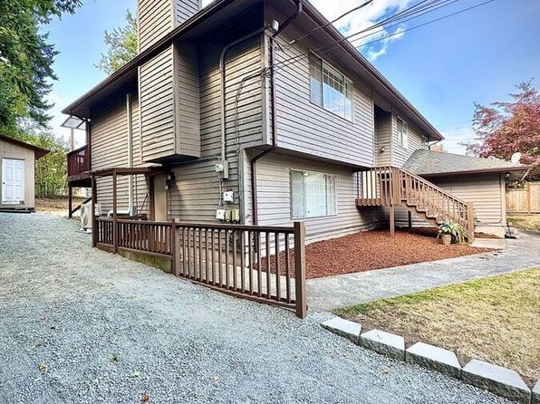1213 NE 102nd St #7
