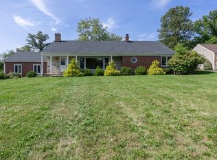 8626 Brecksville Rd, Brecksville, OH