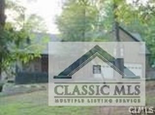 564 Short Seagraves Rd, Commerce, GA 30529