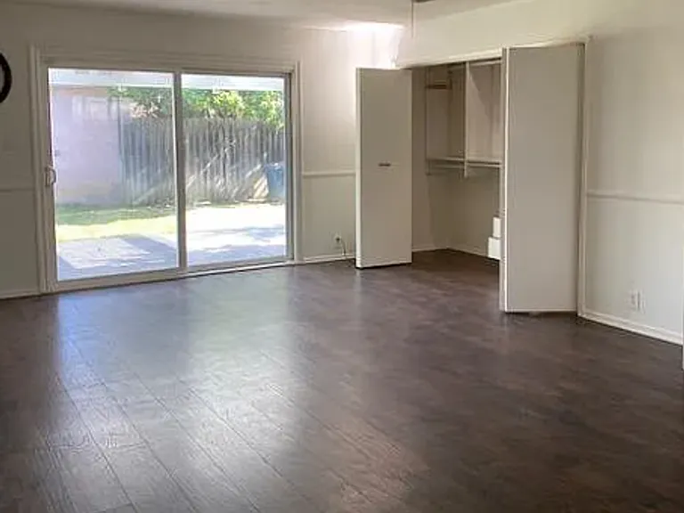 1815 N Westwood Ave — Photo 30