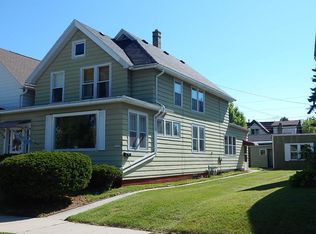 2303 S 8th St, Sheboygan City, WI 53081