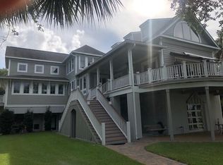 8942 Palmetto Rd, Edisto Island, SC 29438