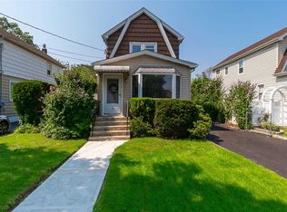 19 Prince St, Baldwin, NY 11510