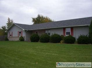 204 Lions Rd, Sandwich, IL 60548