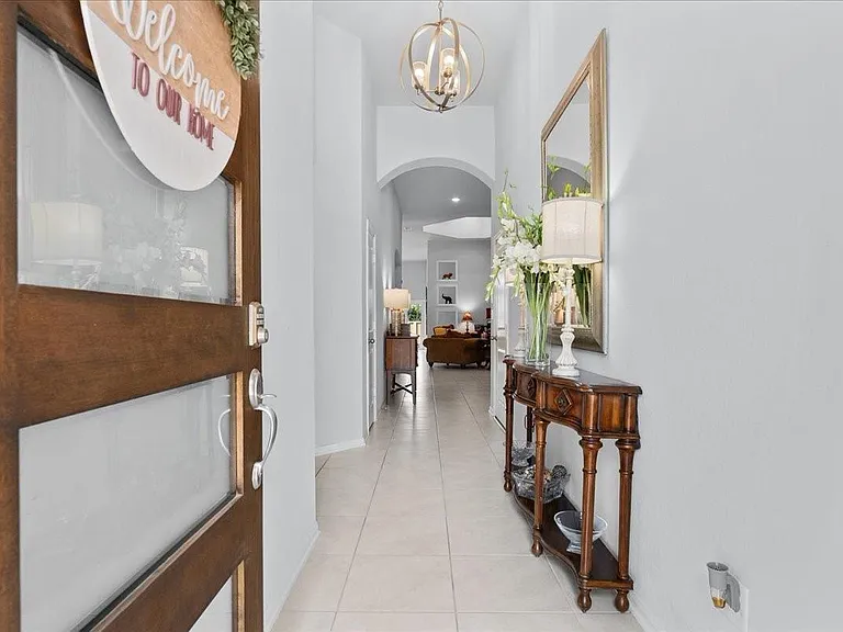 4907 Autumn Hills Trl — Photo 3