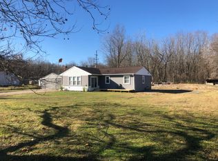 12680 Rawsonville Rd, Belleville, MI 48111